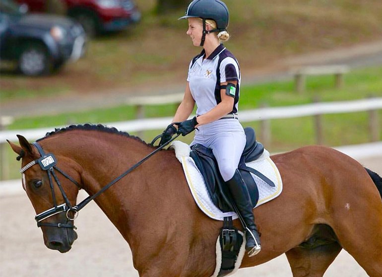 Durable Jumping Saddle Pad White